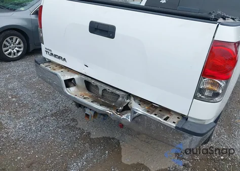 2008 Toyota Tundra Base 4.7L V8 из США, поврежденный, VIN 5TBRT54148S457667